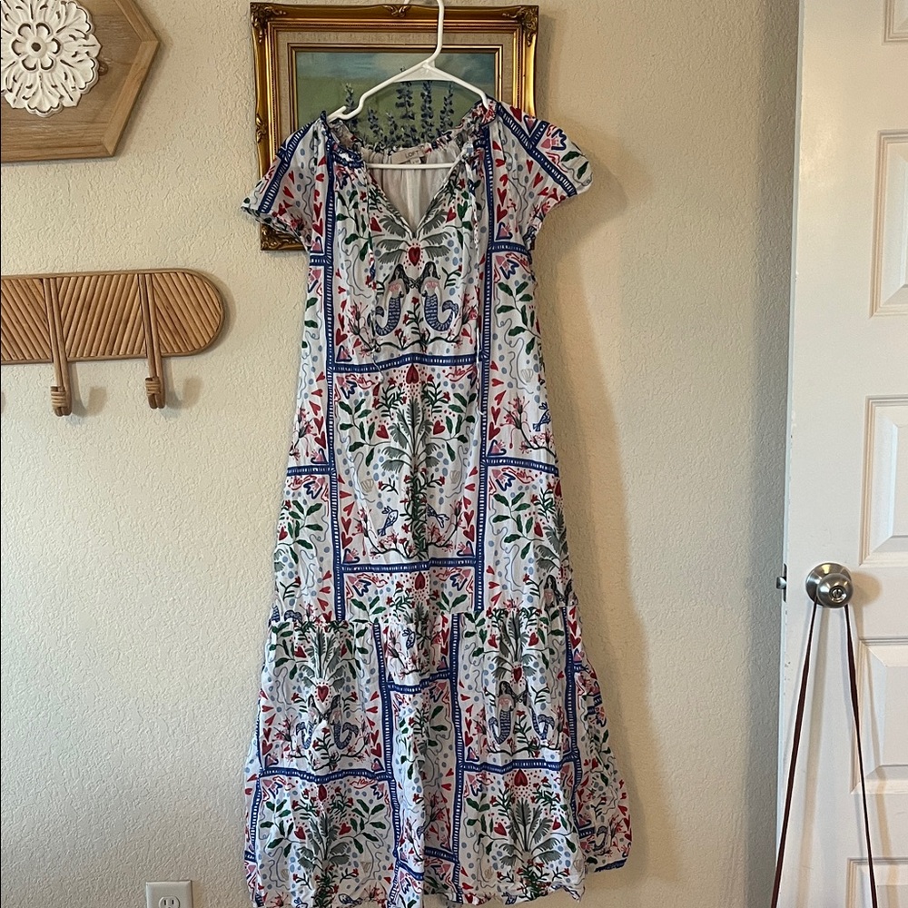 Gorgeous loft dress